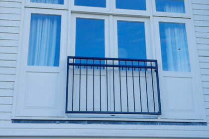 stalen franse balkons