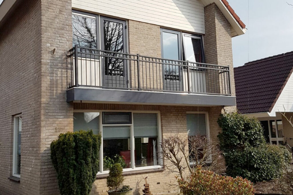 ijzeren balkonhek op maat