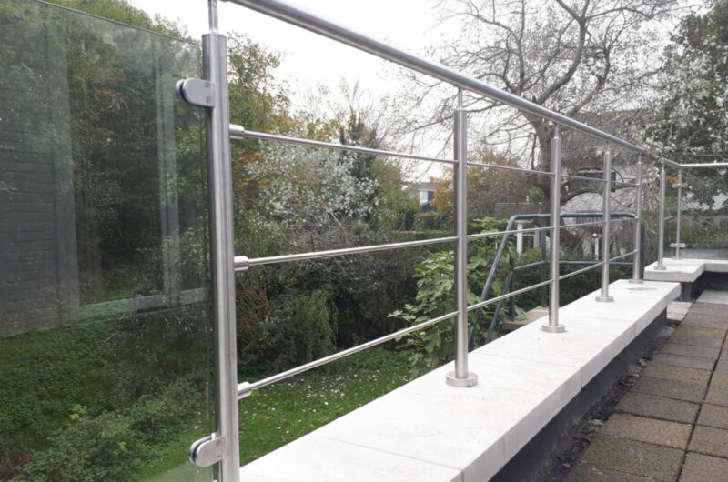 RVS balkonhekwerk laten plaatsen