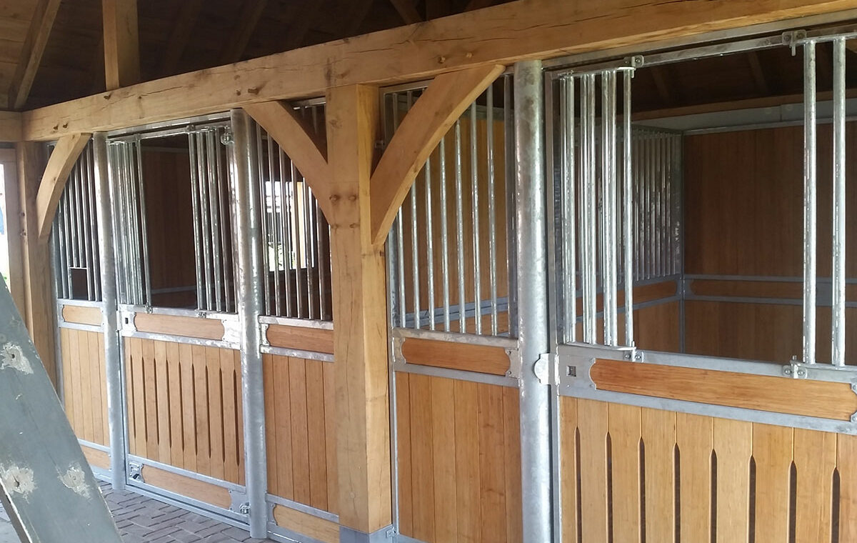 afmetingen paardenbox