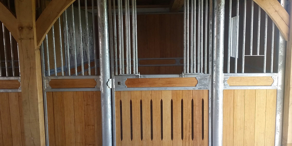 paardenbox met draaideur