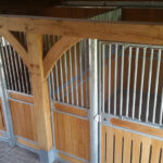 Zo maak je een paardenbox schoon