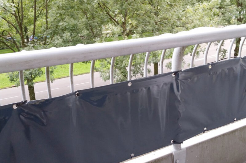Balkondoek laten bevestigen