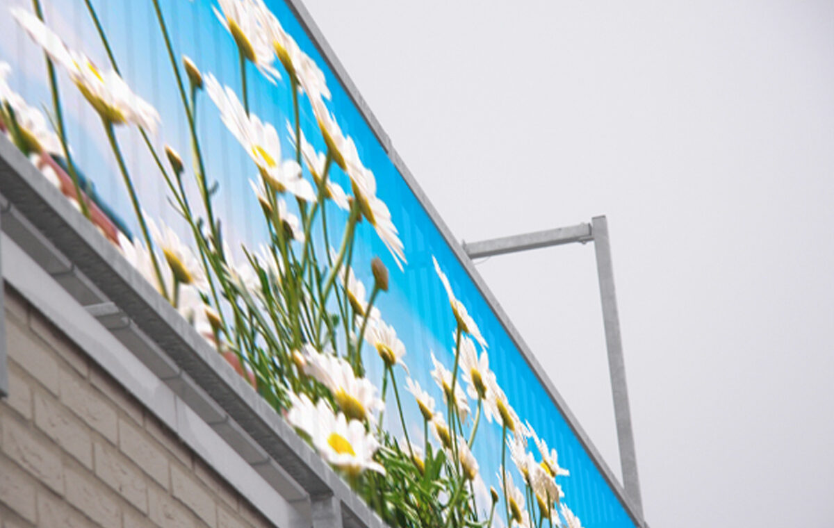 Balkondoek met bloemen