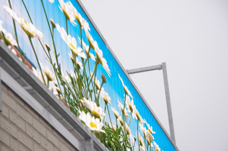 Balkondoek met bloemen