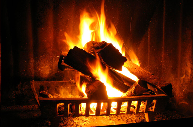hoe stapel je hout in een open haard