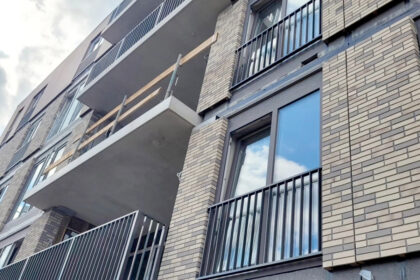 Aluminium hekwerk voor frans balkon