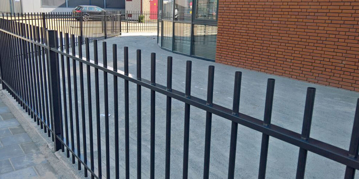 Leverancier stalen hekwerk