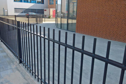 Leverancier stalen hekwerk