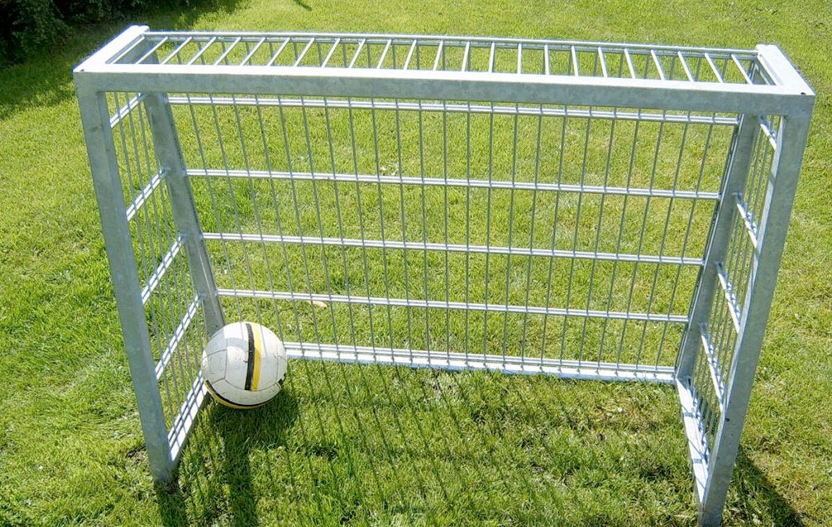 Voetbaldoel gegalvaniseerd