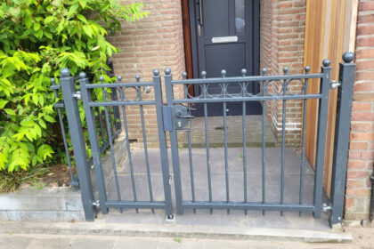 stalen looppoorten