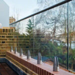 glazen balustrade reinigen