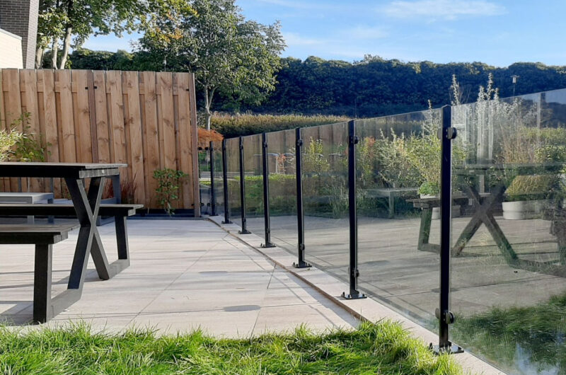 Kosten glazen balustrades