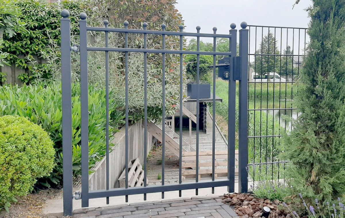 Verschil stalen en houten poorten