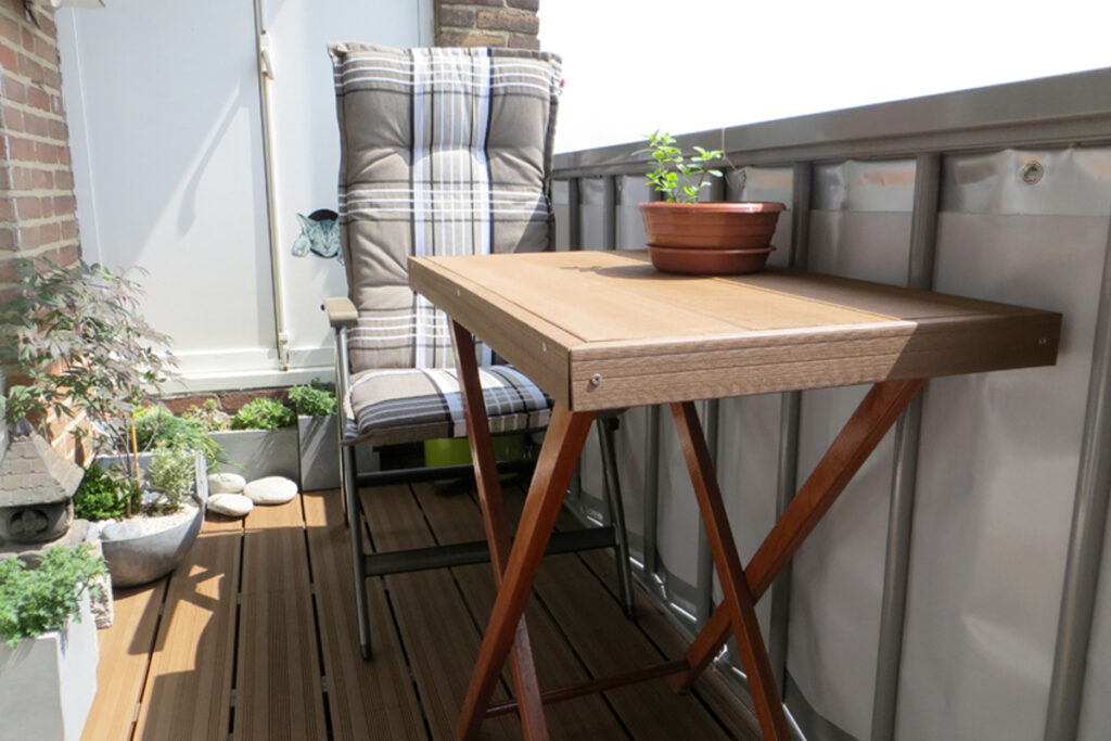 Houd een balkondoek wind tegen