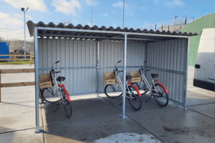 Stalen fietsenhok laten plaatsen