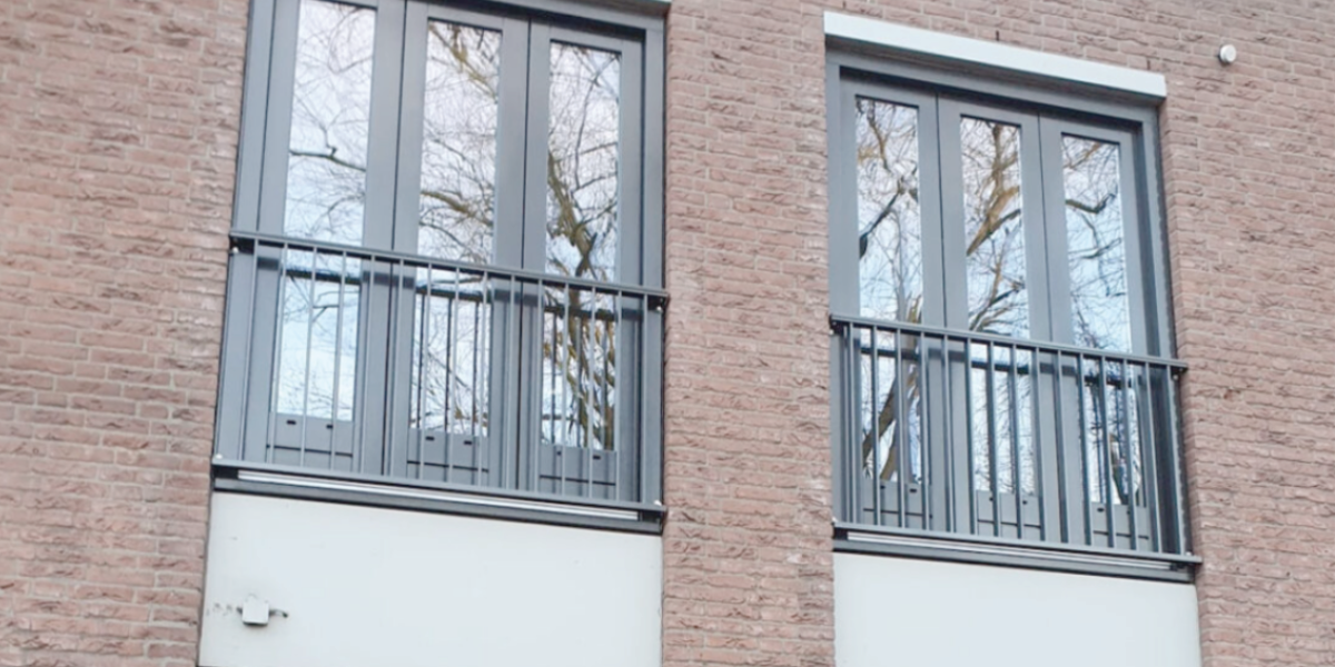 Aluminium Frans balkonhekwerk laten installeren