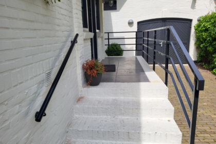 Leuningwerk laten plaatsen