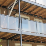 Stalen balkon constructie