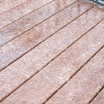 Wat te doen tegen gladheid op dakterras