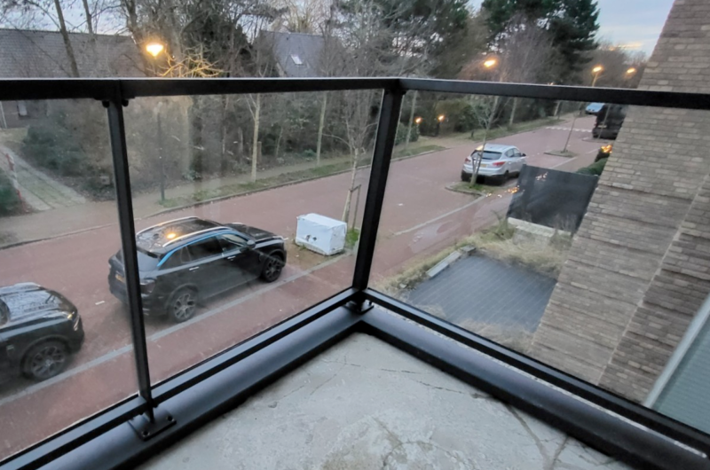 Leverancier van glasbalustrades