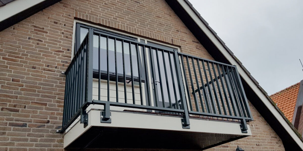 Stalen balkonhekwerk bestellen