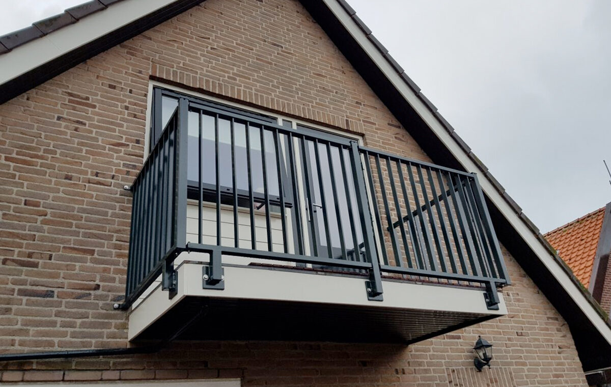 Stalen balkonhekwerk bestellen
